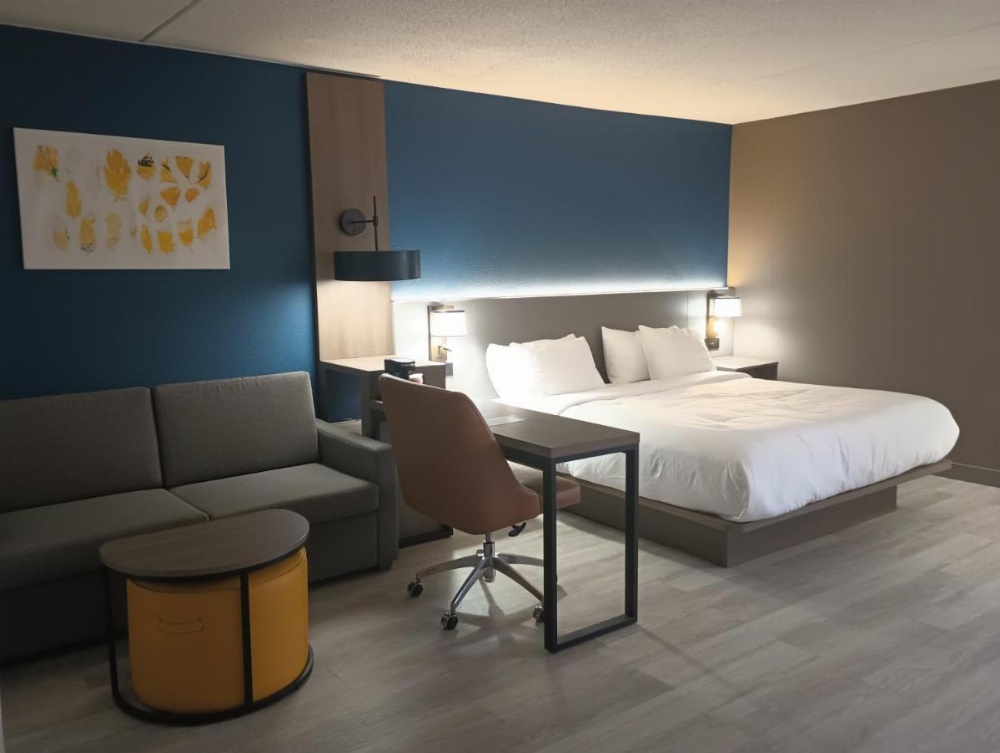 Comfort Inn & Suites